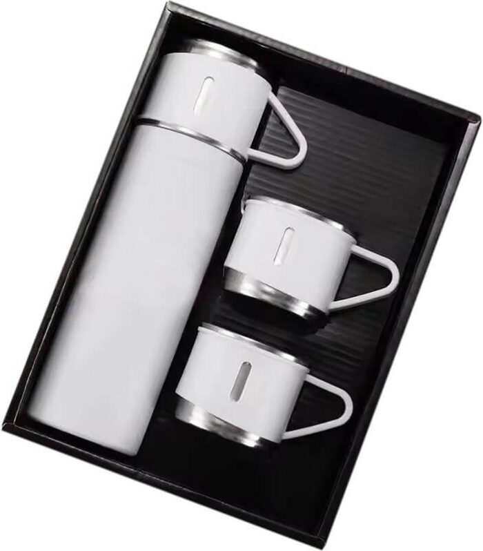 SAFFLE - Giftology Family Set of Vacuum Flask & Two Cups - White